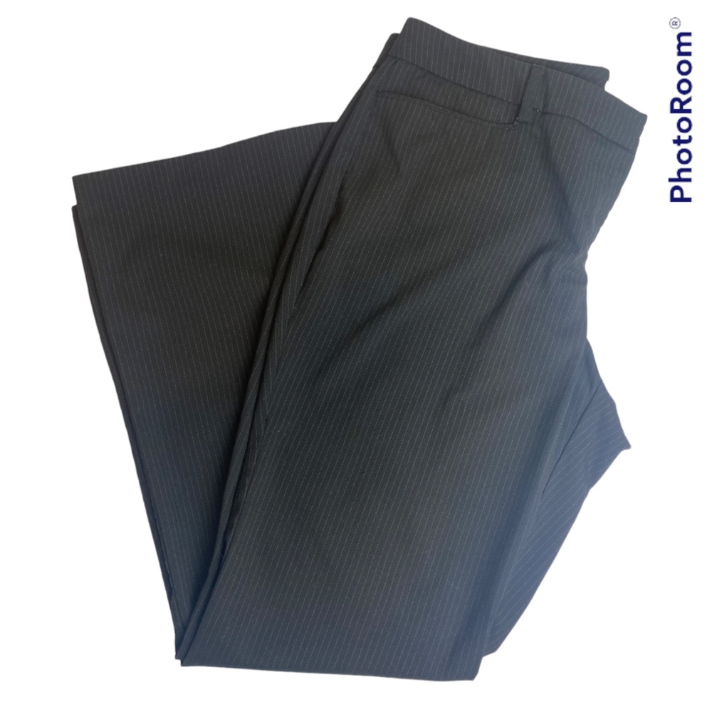 New York & Co. Black Pin Stripe Trouser Pant wide/boot cut leg Size 12P